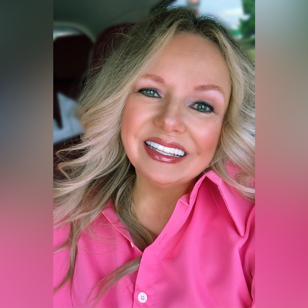 Meet your Posher, CindyI